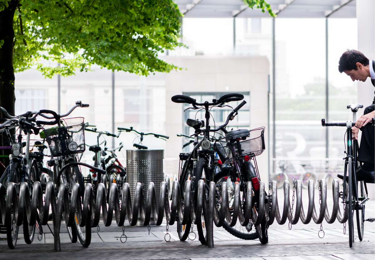 Parking à vélos en entreprise : quelle taille prévoir ? - Marseille  Entreprises